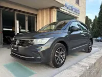 Usata VW Tiguan Life 150 CV (110 kW) 2023 Grigio scuro SUV