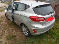 Usata Ford Fiesta 2019 Grigio Berlina