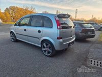 Usata Opel Meriva Enjoy 101 CV (74 kW) 2004 Grigio Monovolume