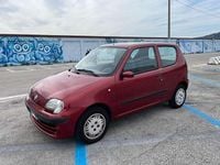 Usata Fiat 600 54 CV (39 kW) 2002 Rosso Monovolume