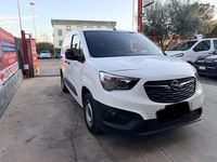 Gebraucht Opel Combo Edition 102 PS (75 kW) 2022 Weiß Van / Kleinbus