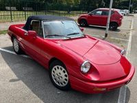Usata Alfa Romeo Spider 122 CV (89 kW) 1992 Rosso Cabrio