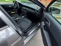 Usata Mercedes A160 102 CV (75 kW) 2016 Grigio Utilitaria