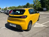 Usata Peugeot 208 Active 75 CV (55 kW) 2022 Giallo Utilitaria