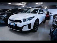 Usata Kia XCeed Style 160 CV (117 kW) 2022 Grigio chiaro SUV