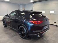 Usata Alfa Romeo Stelvio Tech Edition 160 CV (117 kW) 2020 Nero SUV