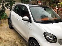 Begagnad Smart ForFour 71 HK (52 kW) 2014 Vit Halvkombi