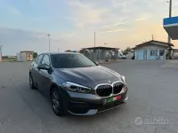Usata BMW 118 Advantage 150 CV (110 kW) 2020 Grigio Utilitaria