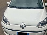 Usata VW up! Highline 68 CV (50 kW) 2014 Utilitaria