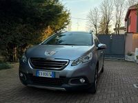 Usata Peugeot 2008 Allure 92 CV (67 kW) 2015 Grigio SUV