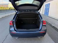 Usata Mercedes A180 116 CV (85 kW) 2021 Blu/azzurro Berlina