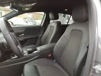 Usata Mercedes A180 Night 116 CV (85 kW) 2022 Grigio montagna Utilitaria