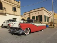 Usata Ford Fairlane 200 CV (147 kW) 1956 Rosso Berlina