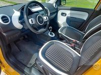 Usata Renault Twingo Intens 60 kW (82 CV) 2022 Giallo Utilitaria