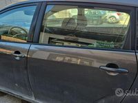 Usata Toyota Corolla Verso 2008 Grigio Monovolume