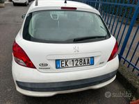 usata Peugeot 207 per neopatentati