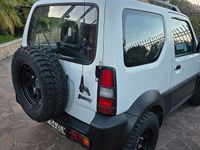 Usata Suzuki Jimny 86 CV (63 kW) 2008 Bianco SUV