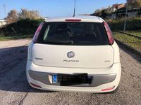 Usata Fiat Punto Evo Dynamic 69 CV (50 kW) 2009 Bianco Utilitaria