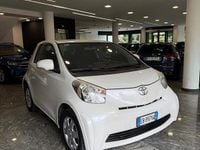 Occasion Toyota iQ 68 ch (50 kW) 2010 Blanc Citadine