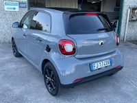 Usata Smart ForFour Passion 71 CV (52 kW) 2017 Grigio Utilitaria