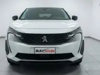 Usata Peugeot 3008 Allure 131 CV (96 kW) 2022 Bianco SUV