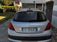 Usata Peugeot 207 Sport 73 CV (53 kW) 2010 Argento Utilitaria