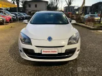 Usata Renault Mégane Luxe 110 CV (80 kW) 2010 Bianco Berlina