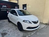 Usata Lancia Ypsilon S 69 CV (50 kW) 2022 Bianco Utilitaria