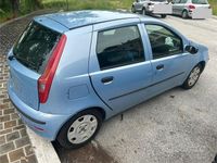Usata Fiat Punto Dynamic 69 CV (50 kW) 2005 Utilitaria