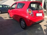 Usata Chevrolet Spark 68 CV (50 kW) 2011 Rosso Utilitaria