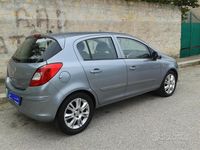 Usata Opel Corsa Enjoy 69 CV (50 kW) 2007 Grigio Berlina