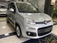Usado Fiat Panda Easy 75 HP (55 kW) 2015 Prateado Citadino