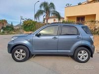 Usata Daihatsu Terios HIRO 105 CV (77 kW) 2010 Grigio SUV