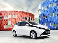 Usata Toyota Aygo X-play 69 CV (50 kW) 2015 Nero Utilitaria