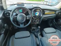 Usata Mini Cooper Classic 136 CV (100 kW) 2022 Rosso Utilitaria