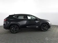 Nuova Lexus NX350h 147 CV (108 kW) 2026 Nero