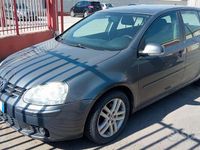 Usata VW Golf V 105 CV (77 kW) 2007 Berlina