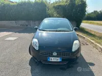 Usata Fiat Grande Punto 65 CV (47 kW) 2006 Nero Utilitaria