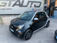Usata Smart ForFour Passion 71 CV (52 kW) 2016 Nero Utilitaria