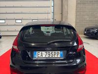 Usata Ford Fiesta 95 CV (69 kW) 2010 Nero Utilitaria