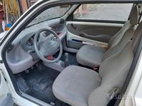 Usata Fiat 600 54 CV (39 kW) 2008 Bianco Berlina