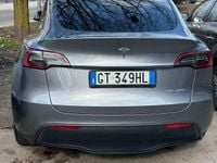 Usata Tesla Model Y 152 kW (208 CV) 2024 Grigio SUV