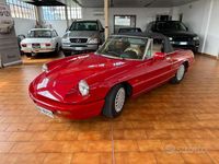 Usata Alfa Romeo Spider 106 CV (77 kW) 1990 Rosso Cabrio