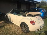 Usata VW New Beetle 105 CV (77 kW) 2010 Utilitaria