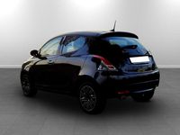 Usata Lancia Ypsilon Gold 69 CV (50 kW) 2022 Nero Utilitaria