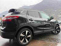 Usata Nissan Qashqai Acenta 110 CV (80 kW) 2017 Nero SUV