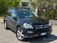 Usata Mercedes GL320 224 CV (164 kW) 2006 Nero SUV