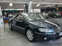 Usata VW Phaeton 313 CV (230 kW) 2007 Blu Berlina