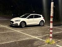 Usata Ford Focus Active 125 CV (91 kW) 2021 Bianco Berlina
