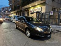 Usata Lancia Delta 120 CV (88 kW) 2010 Grigio Utilitaria